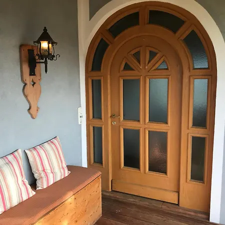 Haus Auner 4 Апартаменты *