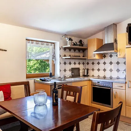 Апартаменты Haus Auner 4 *